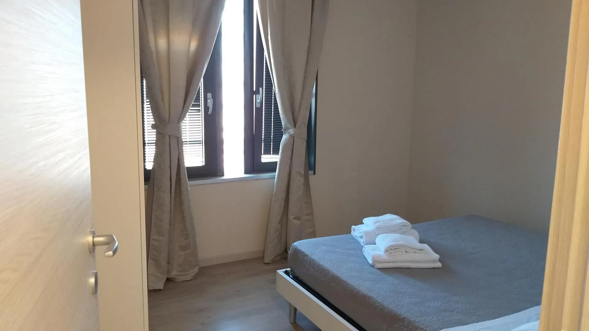 Appartamenti La Piazzetta Vicino A Firenze Signa Italie