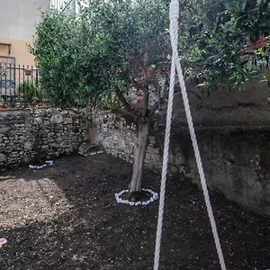 Casa Dei Renai By Rentbeat Villa